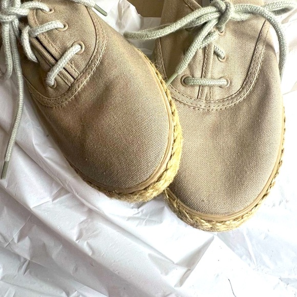 Cabin Creek Beige Van Sneakers Women - Picture 10 of 12